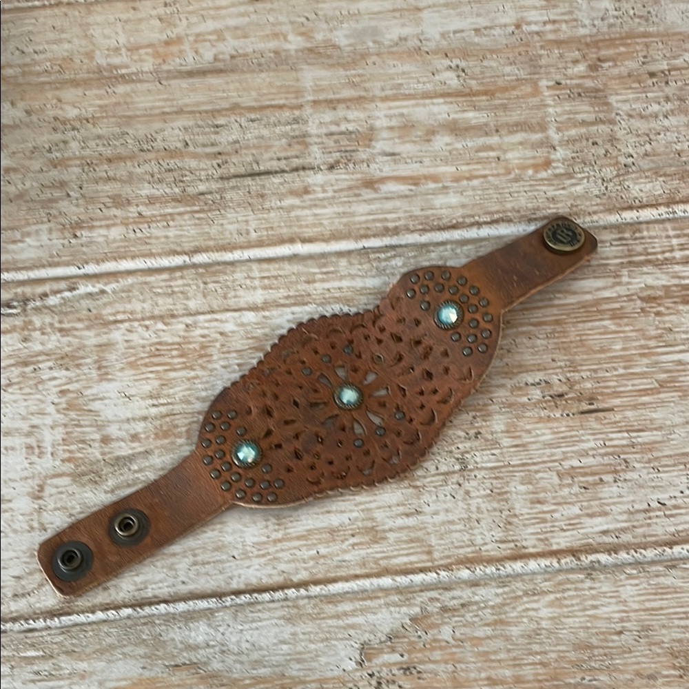 Brown Leatherock Bracelet with Turquoise Cut Stones Accents